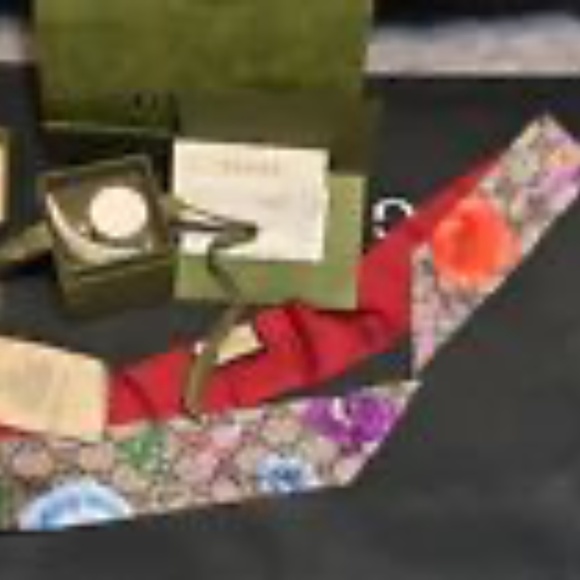 Gucci Flora Neck Bow - Picture 7 of 11